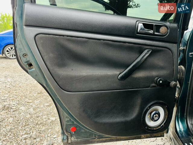 Зеленый Фольксваген Пассат, объемом двигателя 1.78 л и пробегом 365 тыс. км за 3800 $, фото 16 на Automoto.ua