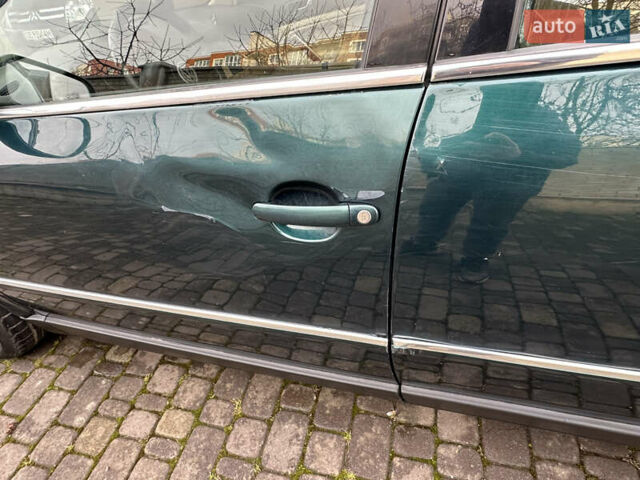 Зеленый Фольксваген Пассат, объемом двигателя 2.5 л и пробегом 273 тыс. км за 3899 $, фото 6 на Automoto.ua