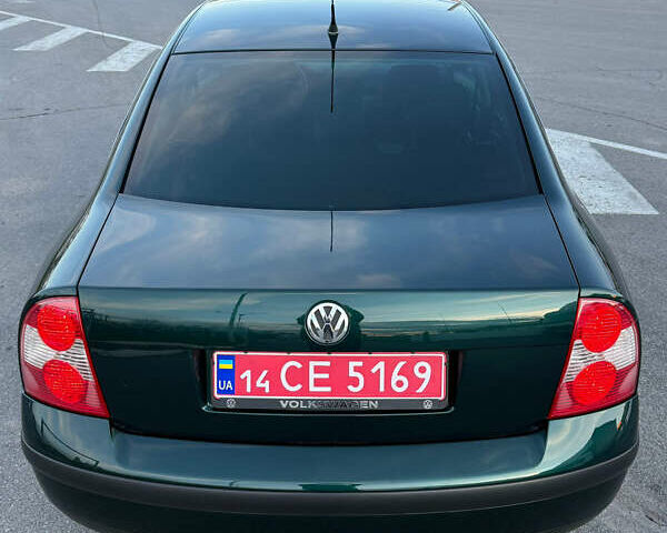 Зелений Фольксваген Пассат, об'ємом двигуна 1.6 л та пробігом 164 тис. км за 6499 $, фото 55 на Automoto.ua