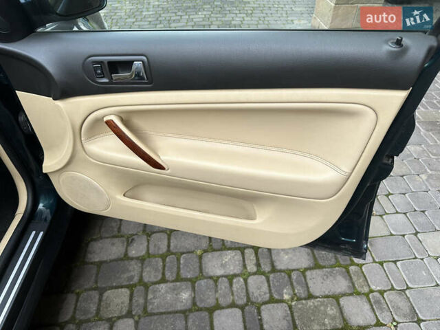 Зеленый Фольксваген Пассат, объемом двигателя 2.5 л и пробегом 273 тыс. км за 3899 $, фото 11 на Automoto.ua