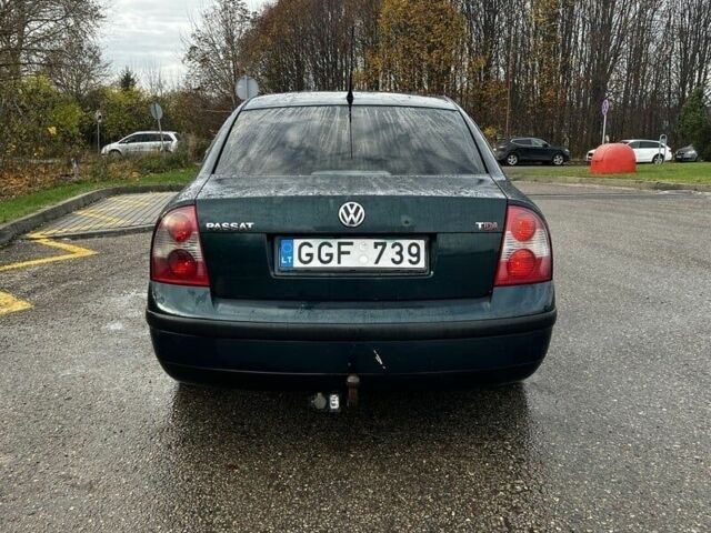 Зелений Фольксваген Пассат, об'ємом двигуна 0 л та пробігом 289 тис. км за 2350 $, фото 2 на Automoto.ua