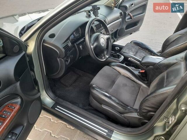 Зеленый Фольксваген Пассат, объемом двигателя 1.8 л и пробегом 354 тыс. км за 4999 $, фото 20 на Automoto.ua