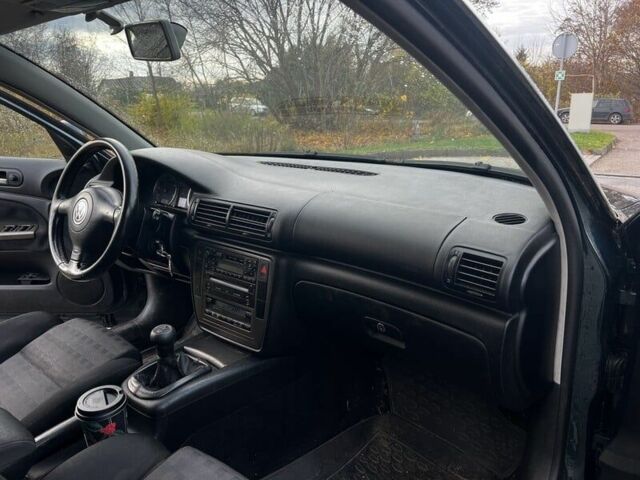 Зелений Фольксваген Пассат, об'ємом двигуна 0 л та пробігом 289 тис. км за 2350 $, фото 7 на Automoto.ua