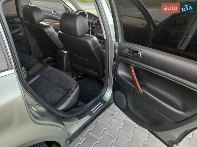 Зеленый Фольксваген Пассат, объемом двигателя 1.8 л и пробегом 354 тыс. км за 4999 $, фото 23 на Automoto.ua