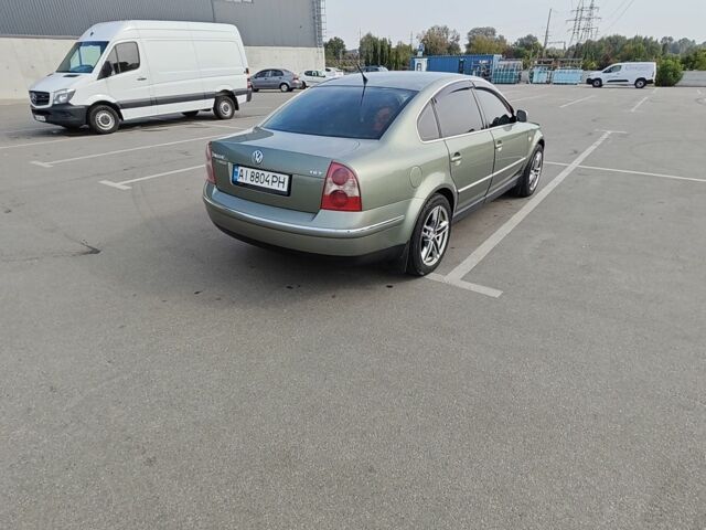 Зеленый Фольксваген Пассат, объемом двигателя 1.8 л и пробегом 351 тыс. км за 4000 $, фото 3 на Automoto.ua