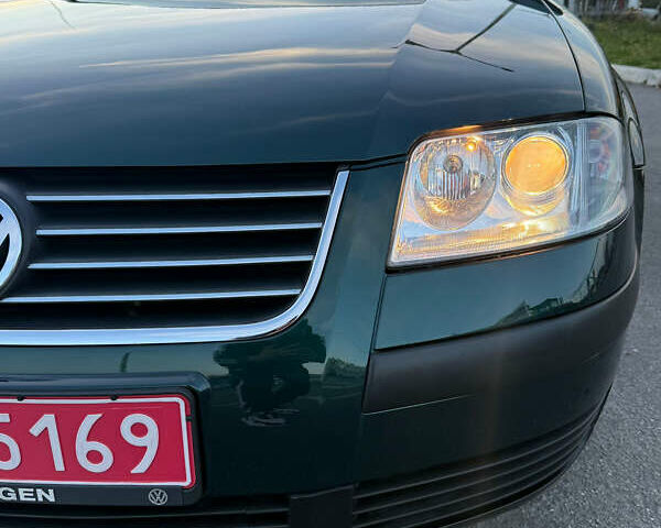 Зелений Фольксваген Пассат, об'ємом двигуна 1.6 л та пробігом 164 тис. км за 6499 $, фото 44 на Automoto.ua