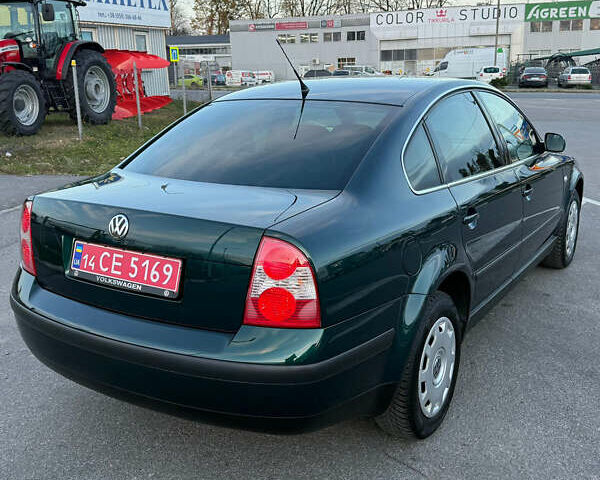 Зелений Фольксваген Пассат, об'ємом двигуна 1.6 л та пробігом 164 тис. км за 6499 $, фото 54 на Automoto.ua