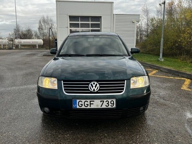 Зелений Фольксваген Пассат, об'ємом двигуна 0 л та пробігом 289 тис. км за 2350 $, фото 1 на Automoto.ua