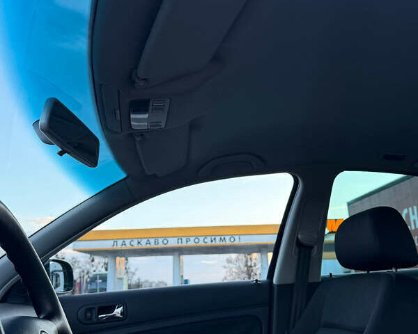 Зелений Фольксваген Пассат, об'ємом двигуна 1.6 л та пробігом 164 тис. км за 6499 $, фото 30 на Automoto.ua