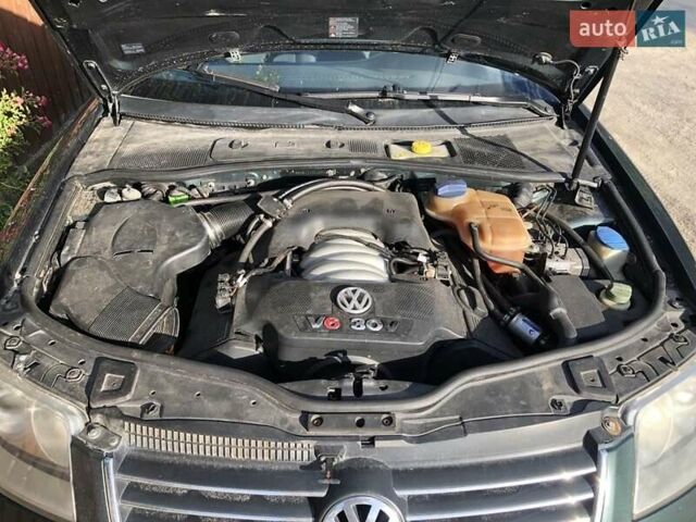 Зеленый Фольксваген Пассат, объемом двигателя 2.8 л и пробегом 340 тыс. км за 3800 $, фото 2 на Automoto.ua