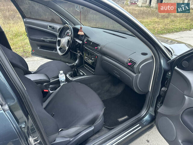 Зелений Фольксваген Пассат, об'ємом двигуна 2.77 л та пробігом 201 тис. км за 5000 $, фото 11 на Automoto.ua