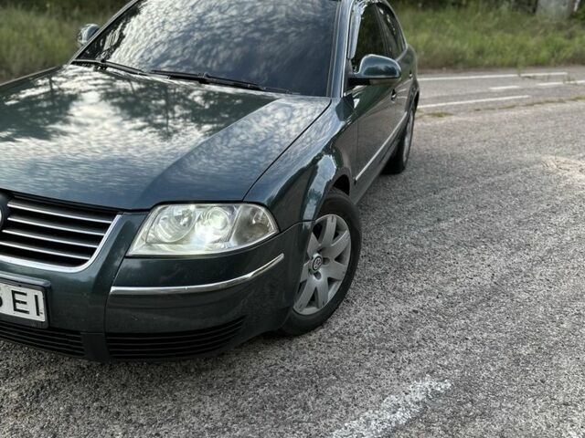 Зелений Фольксваген Пассат, об'ємом двигуна 2.8 л та пробігом 183 тис. км за 4750 $, фото 4 на Automoto.ua