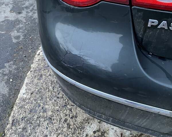 Зеленый Фольксваген Пассат, объемом двигателя 2 л и пробегом 327 тыс. км за 6000 $, фото 1 на Automoto.ua