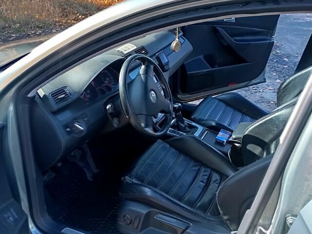 Зелений Фольксваген Пассат, об'ємом двигуна 2 л та пробігом 228 тис. км за 5700 $, фото 1 на Automoto.ua