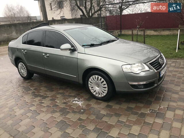 Зелений Фольксваген Пассат, об'ємом двигуна 1.98 л та пробігом 186 тис. км за 5800 $, фото 15 на Automoto.ua