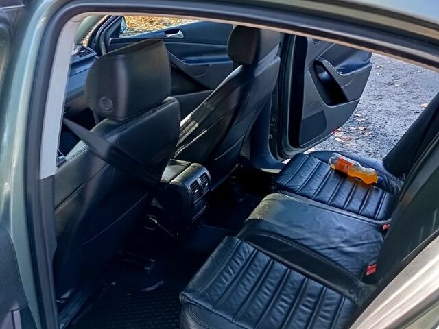Зелений Фольксваген Пассат, об'ємом двигуна 2 л та пробігом 228 тис. км за 5700 $, фото 8 на Automoto.ua