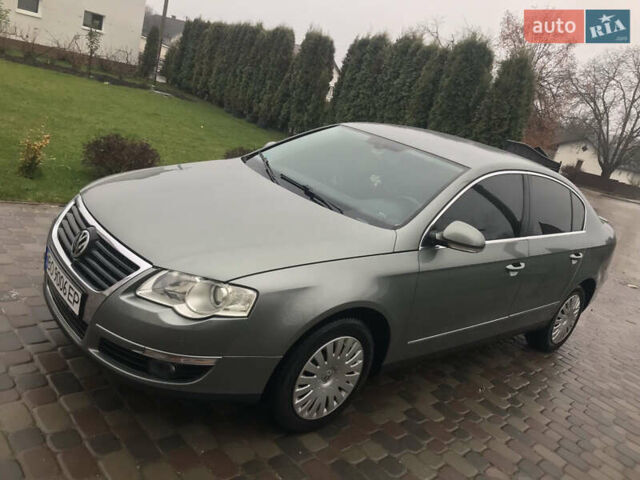 Зелений Фольксваген Пассат, об'ємом двигуна 1.98 л та пробігом 186 тис. км за 5800 $, фото 14 на Automoto.ua