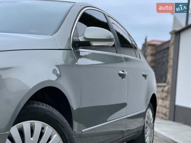 Зелений Фольксваген Пассат, об'ємом двигуна 2 л та пробігом 186 тис. км за 5199 $, фото 14 на Automoto.ua