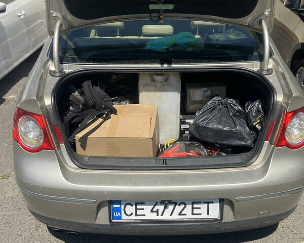 Зелений Фольксваген Пассат, об'ємом двигуна 1.98 л та пробігом 239 тис. км за 2000 $, фото 1 на Automoto.ua