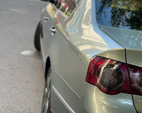 Зеленый Фольксваген Пассат, объемом двигателя 2 л и пробегом 203 тыс. км за 7400 $, фото 10 на Automoto.ua