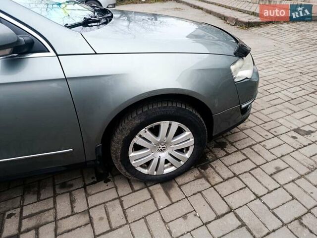 Зелений Фольксваген Пассат, об'ємом двигуна 1.98 л та пробігом 239 тис. км за 4850 $, фото 5 на Automoto.ua