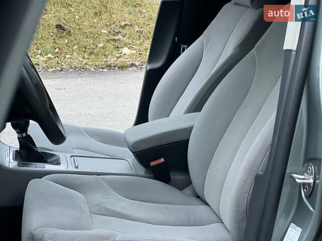 Зелений Фольксваген Пассат, об'ємом двигуна 2 л та пробігом 186 тис. км за 5199 $, фото 89 на Automoto.ua