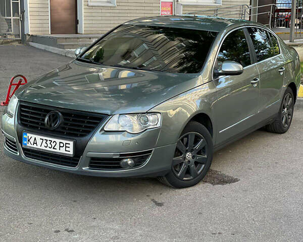 Зеленый Фольксваген Пассат, объемом двигателя 2 л и пробегом 203 тыс. км за 7400 $, фото 8 на Automoto.ua