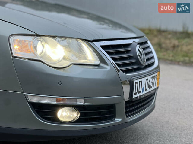 Зелений Фольксваген Пассат, об'ємом двигуна 2 л та пробігом 186 тис. км за 5199 $, фото 50 на Automoto.ua