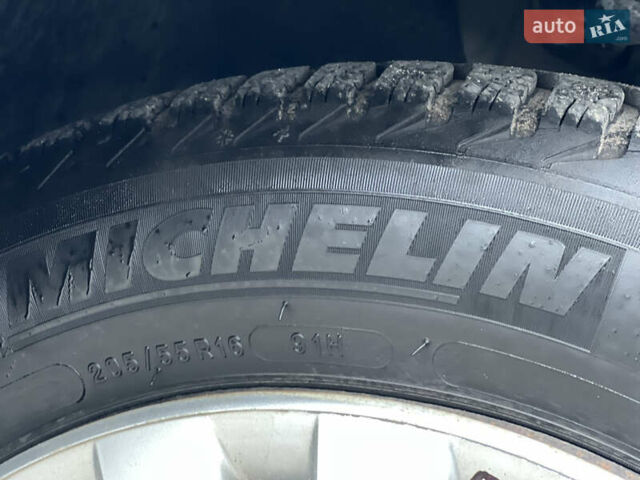 Зелений Фольксваген Пассат, об'ємом двигуна 2 л та пробігом 186 тис. км за 5199 $, фото 22 на Automoto.ua