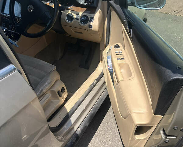 Зелений Фольксваген Пассат, об'ємом двигуна 1.98 л та пробігом 239 тис. км за 2000 $, фото 2 на Automoto.ua