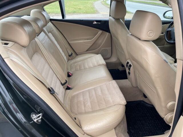 Зеленый Фольксваген Пассат, объемом двигателя 2 л и пробегом 350 тыс. км за 3750 $, фото 16 на Automoto.ua