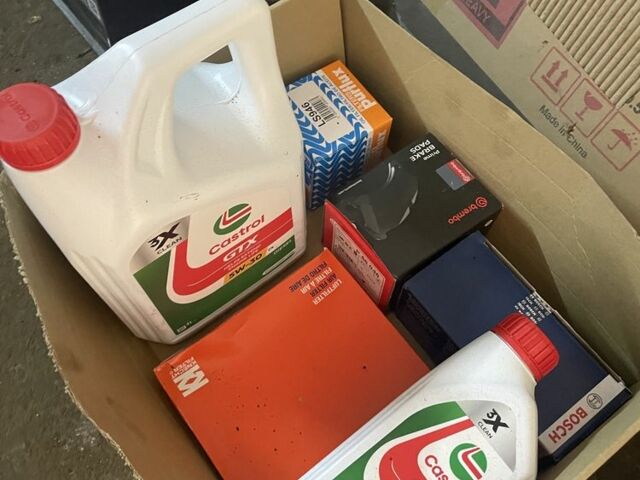 Зеленый Фольксваген Пассат, объемом двигателя 2 л и пробегом 350 тыс. км за 3750 $, фото 19 на Automoto.ua