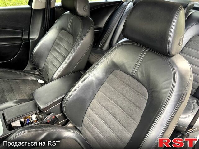 Зелений Фольксваген Пассат, об'ємом двигуна 2 л та пробігом 289 тис. км за 6500 $, фото 5 на Automoto.ua