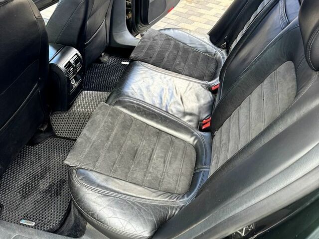 Зеленый Фольксваген Пассат, объемом двигателя 1.8 л и пробегом 306 тыс. км за 6400 $, фото 12 на Automoto.ua