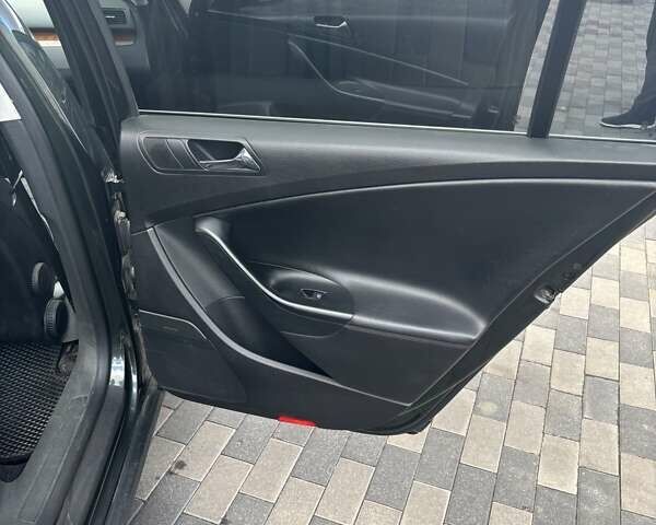 Зеленый Фольксваген Пассат, объемом двигателя 1.8 л и пробегом 306 тыс. км за 6400 $, фото 8 на Automoto.ua