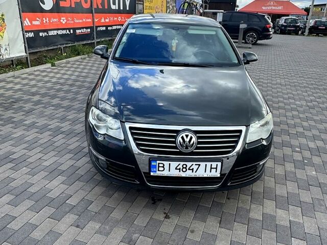 Зеленый Фольксваген Пассат, объемом двигателя 1.8 л и пробегом 306 тыс. км за 6400 $, фото 2 на Automoto.ua