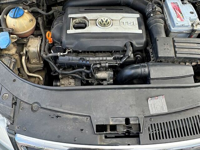 Зеленый Фольксваген Пассат, объемом двигателя 1.8 л и пробегом 306 тыс. км за 6400 $, фото 11 на Automoto.ua