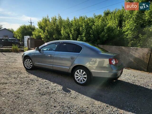 Зелений Фольксваген Пассат, об'ємом двигуна 2 л та пробігом 247 тис. км за 6500 $, фото 3 на Automoto.ua