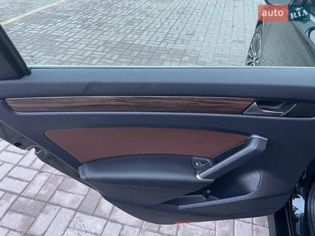 Зеленый Фольксваген Пассат, объемом двигателя 2 л и пробегом 54 тыс. км за 25000 $, фото 6 на Automoto.ua