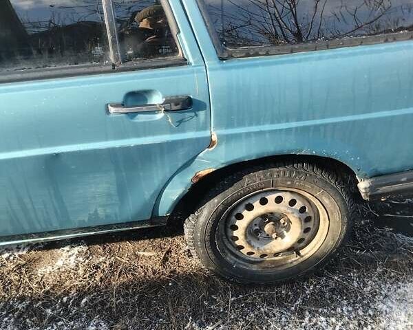 Зелений Фольксваген Пассат, об'ємом двигуна 1.6 л та пробігом 270 тис. км за 650 $, фото 11 на Automoto.ua