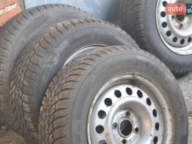 Зеленый Фольксваген Пассат, объемом двигателя 1.8 л и пробегом 250 тыс. км за 2200 $, фото 20 на Automoto.ua