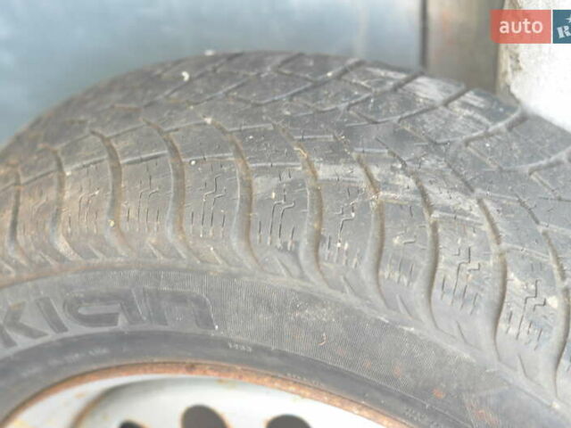 Зеленый Фольксваген Пассат, объемом двигателя 1.8 л и пробегом 250 тыс. км за 2200 $, фото 22 на Automoto.ua