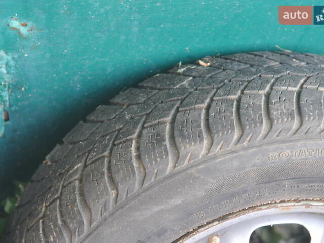 Зеленый Фольксваген Пассат, объемом двигателя 1.8 л и пробегом 250 тыс. км за 2200 $, фото 23 на Automoto.ua