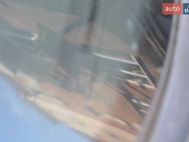 Зеленый Фольксваген Пассат, объемом двигателя 1.8 л и пробегом 250 тыс. км за 2200 $, фото 16 на Automoto.ua