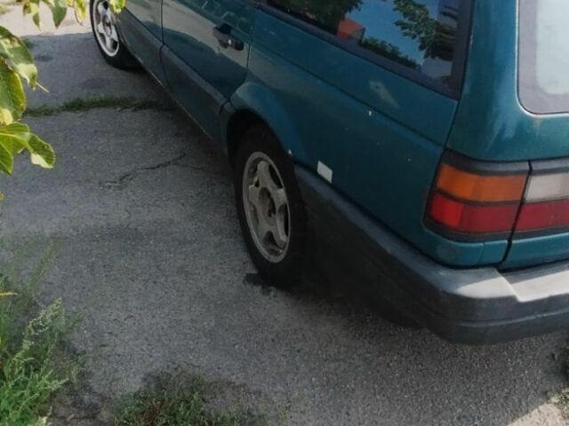 Зелений Фольксваген Пассат, об'ємом двигуна 1.8 л та пробігом 670 тис. км за 1100 $, фото 5 на Automoto.ua