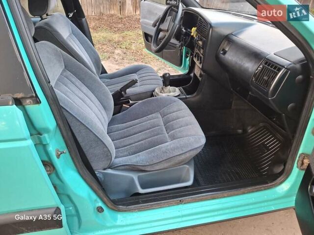 Зеленый Фольксваген Пассат, объемом двигателя 1.9 л и пробегом 314 тыс. км за 2600 $, фото 26 на Automoto.ua