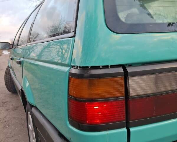 Зеленый Фольксваген Пассат, объемом двигателя 1.9 л и пробегом 314 тыс. км за 2600 $, фото 2 на Automoto.ua