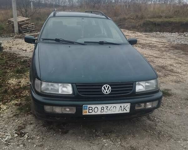 Зеленый Фольксваген Пассат, объемом двигателя 0 л и пробегом 257 тыс. км за 1400 $, фото 2 на Automoto.ua