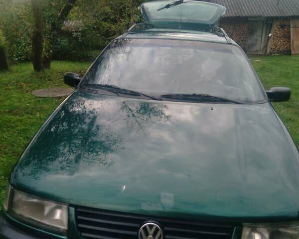 Зеленый Фольксваген Пассат, объемом двигателя 1.9 л и пробегом 397 тыс. км за 3200 $, фото 8 на Automoto.ua