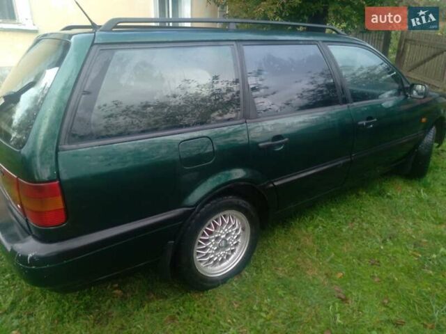 Зеленый Фольксваген Пассат, объемом двигателя 1.9 л и пробегом 397 тыс. км за 3200 $, фото 7 на Automoto.ua